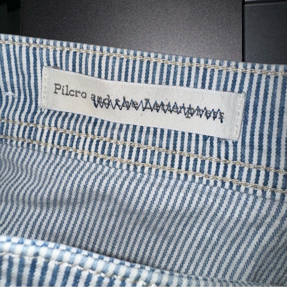 Anthropologie Pilcro and the Letterpress HYPHEN Blue White Stripe Shorts Size 27 - Picture 12 of 13